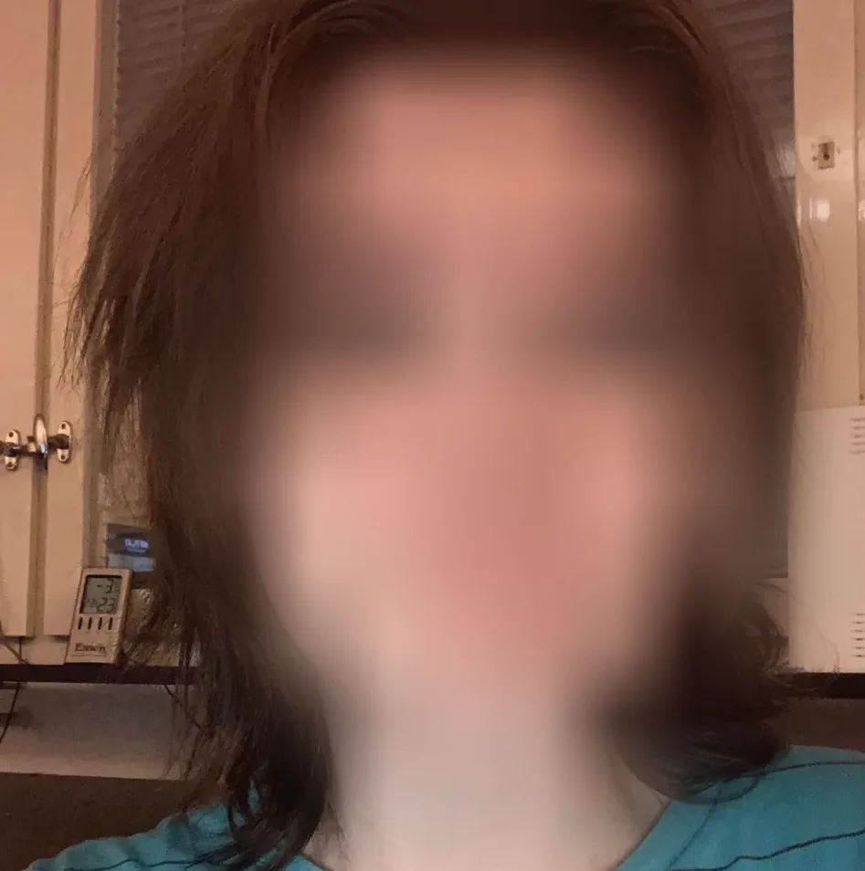 Isla, 29