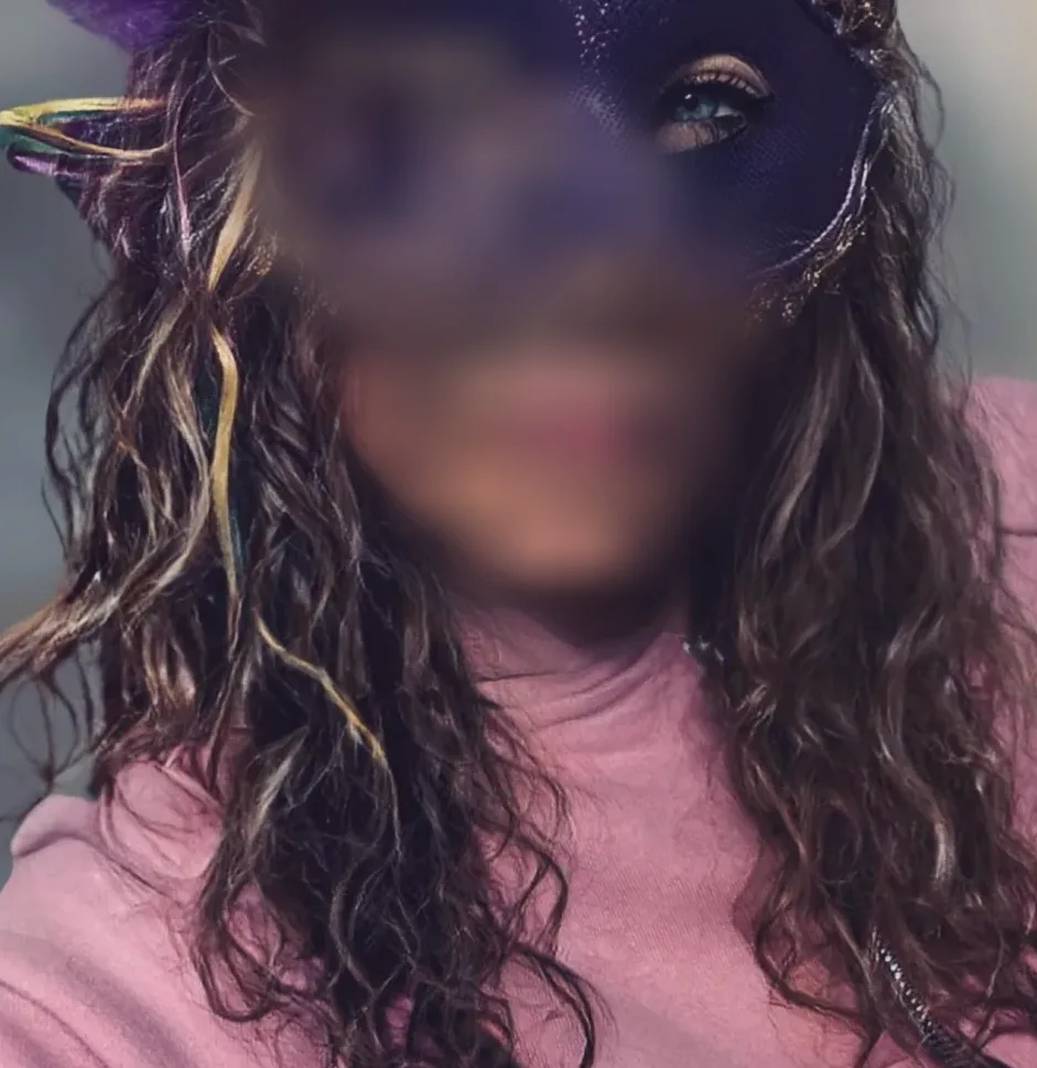 Katie, 31